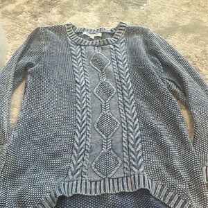 North Style Sweater